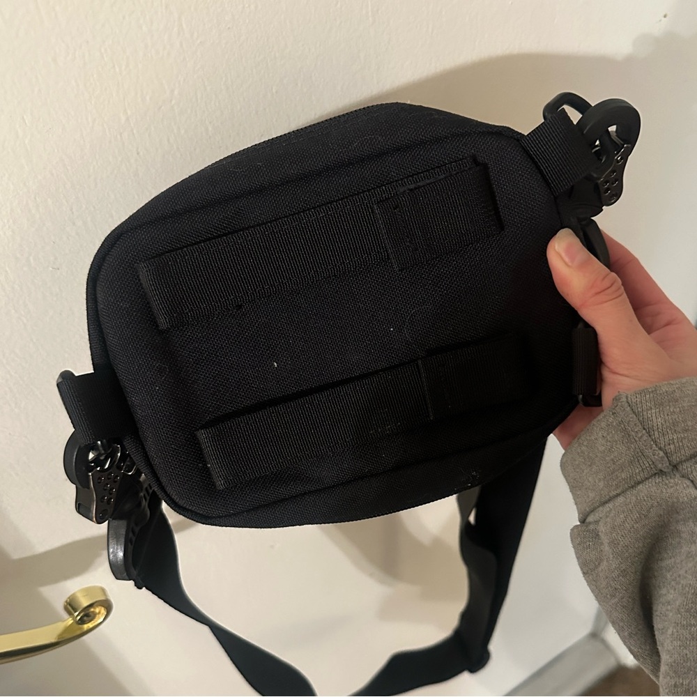 ASRV copper nano crossbody bag - Picture 4 of 5